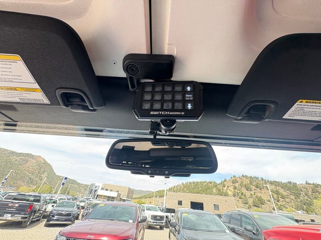 Used 2016 Jeep Wrangler Unlimited Sahara w/ Connectivity Group image 10