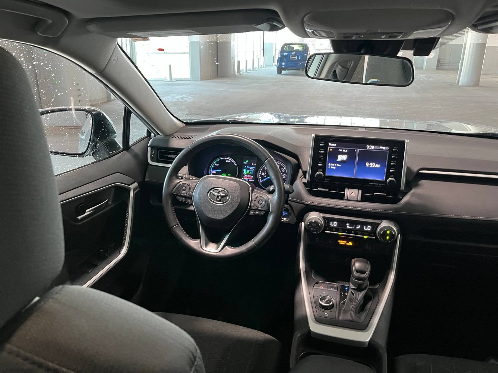 Used 2021 Toyota RAV4 XLE w/ Convenience Package AWD/4WD image 38