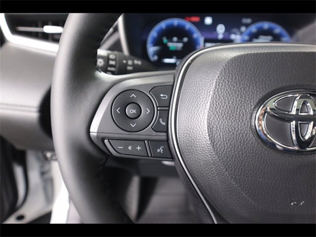 Used 2026 Toyota Corolla Cross XLE w/ Convenience Package image 25