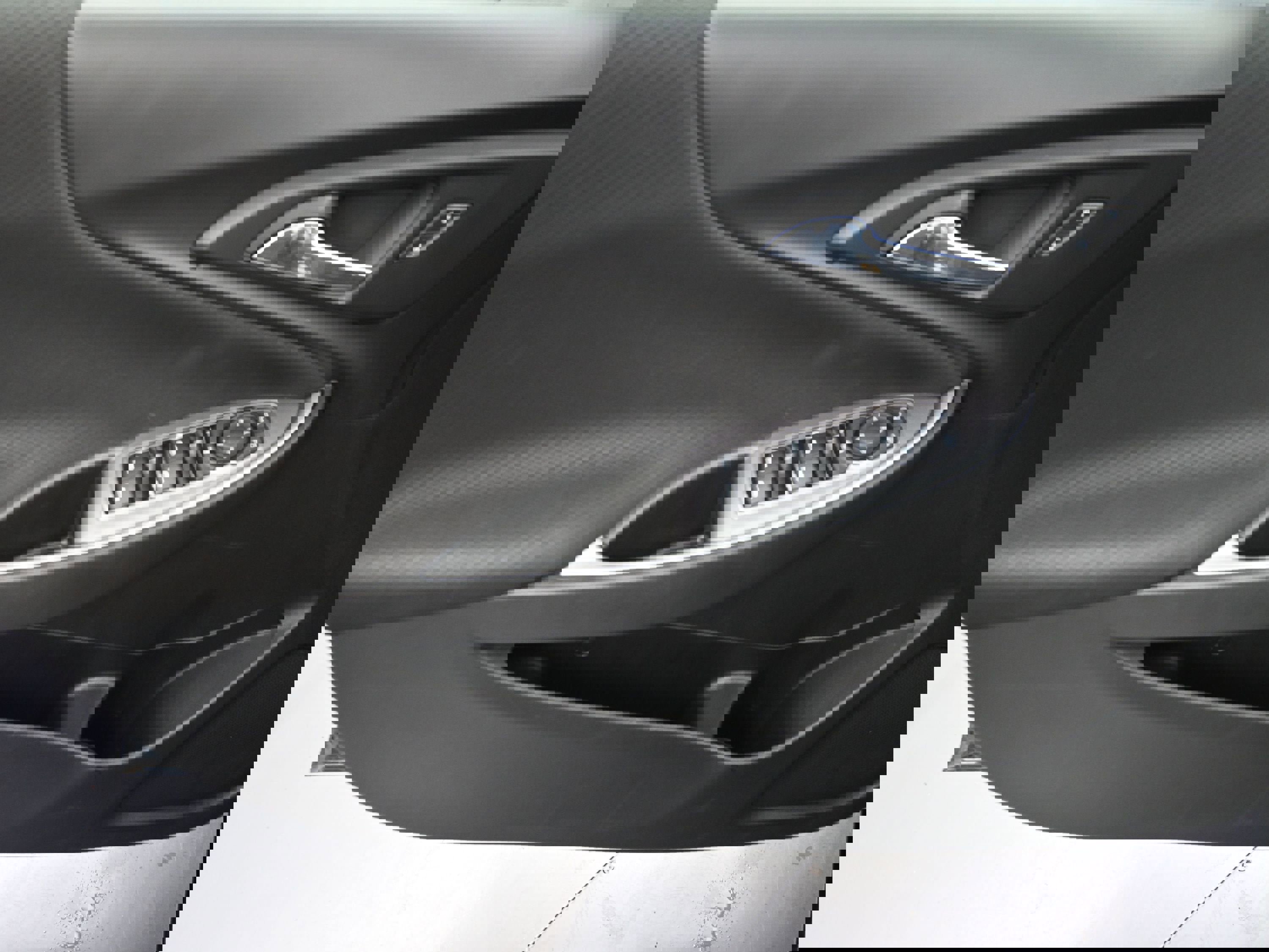 Used 2020 Chevrolet Malibu RS image 22