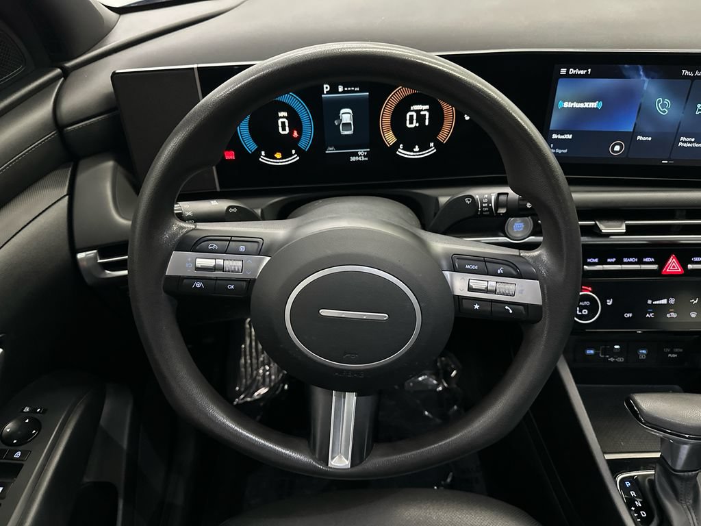 Used 2025 Hyundai Santa Cruz SEL FWD image 23