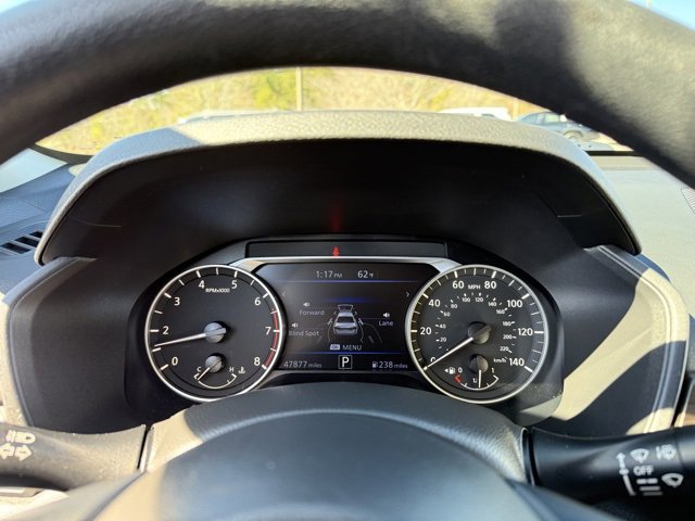 Used 2024 Nissan Altima 2.5 SV image 17