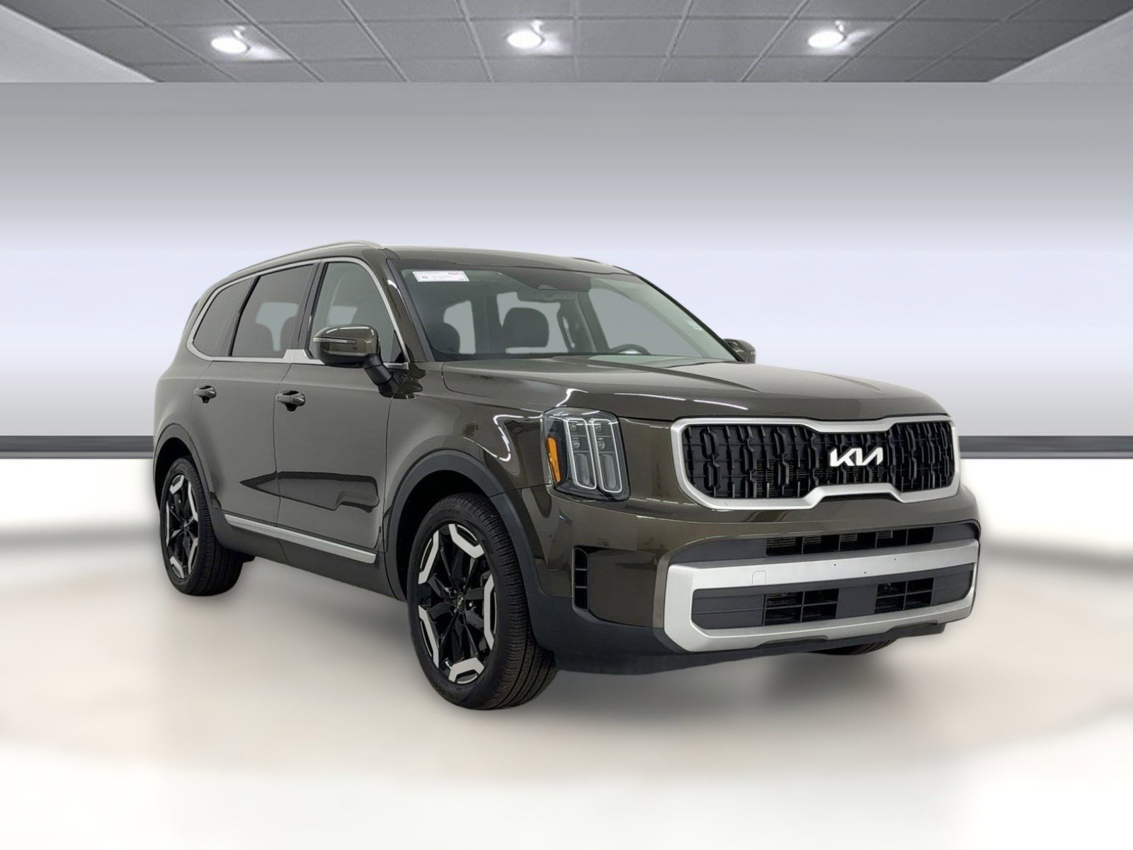 Used 2024 Kia Telluride EX w/ EX Captain's Chair Package image 7