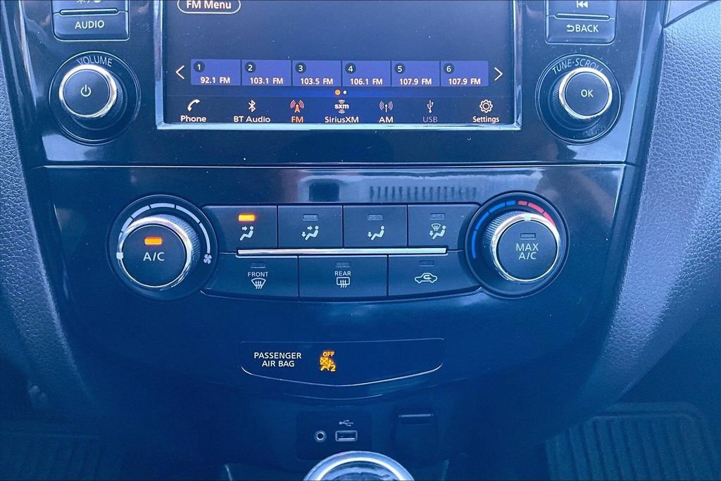 Used 2022 Nissan Rogue Sport S image 31