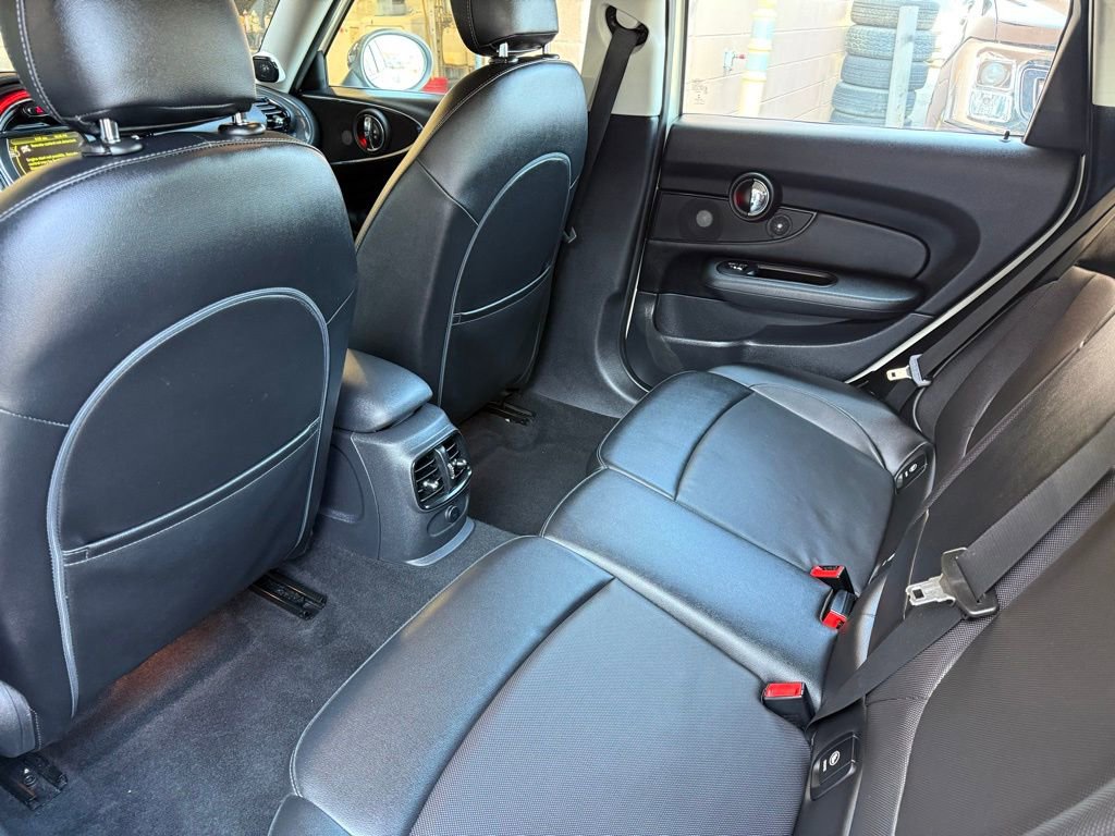 Used 2016 MINI Cooper Clubman image 11