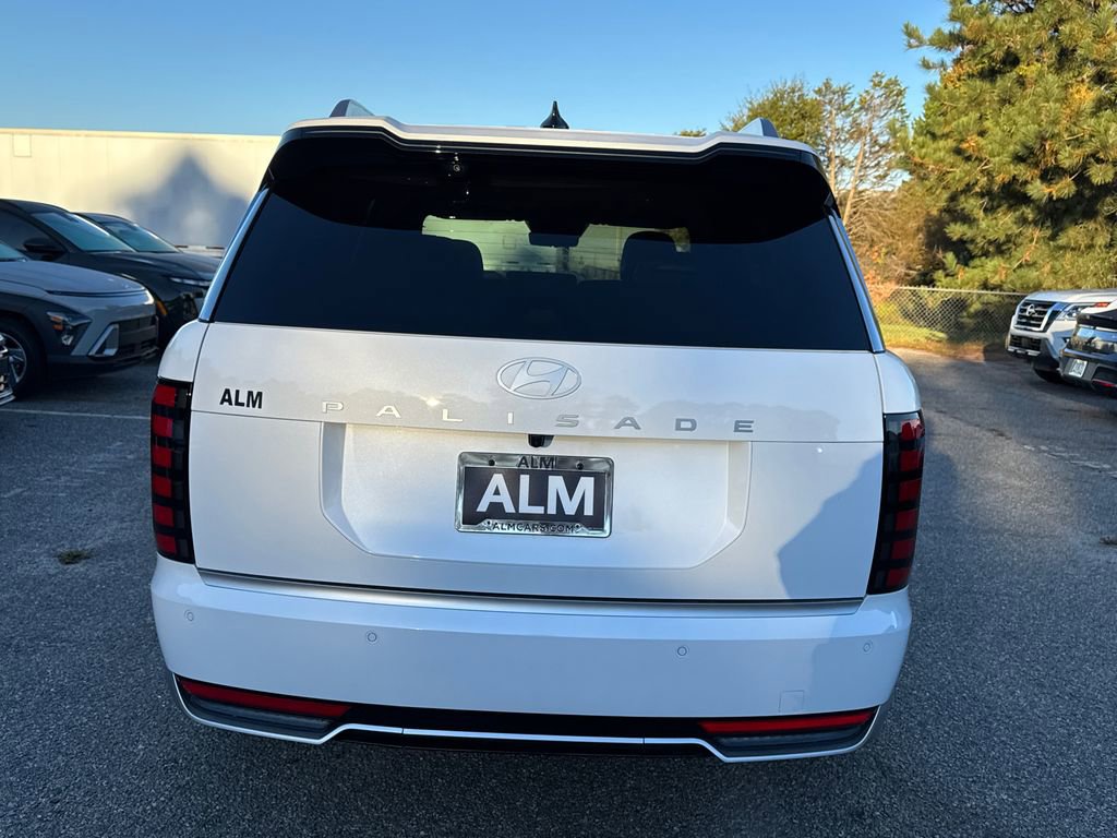 New 2026 Hyundai Palisade Calligraphy FWD image 5