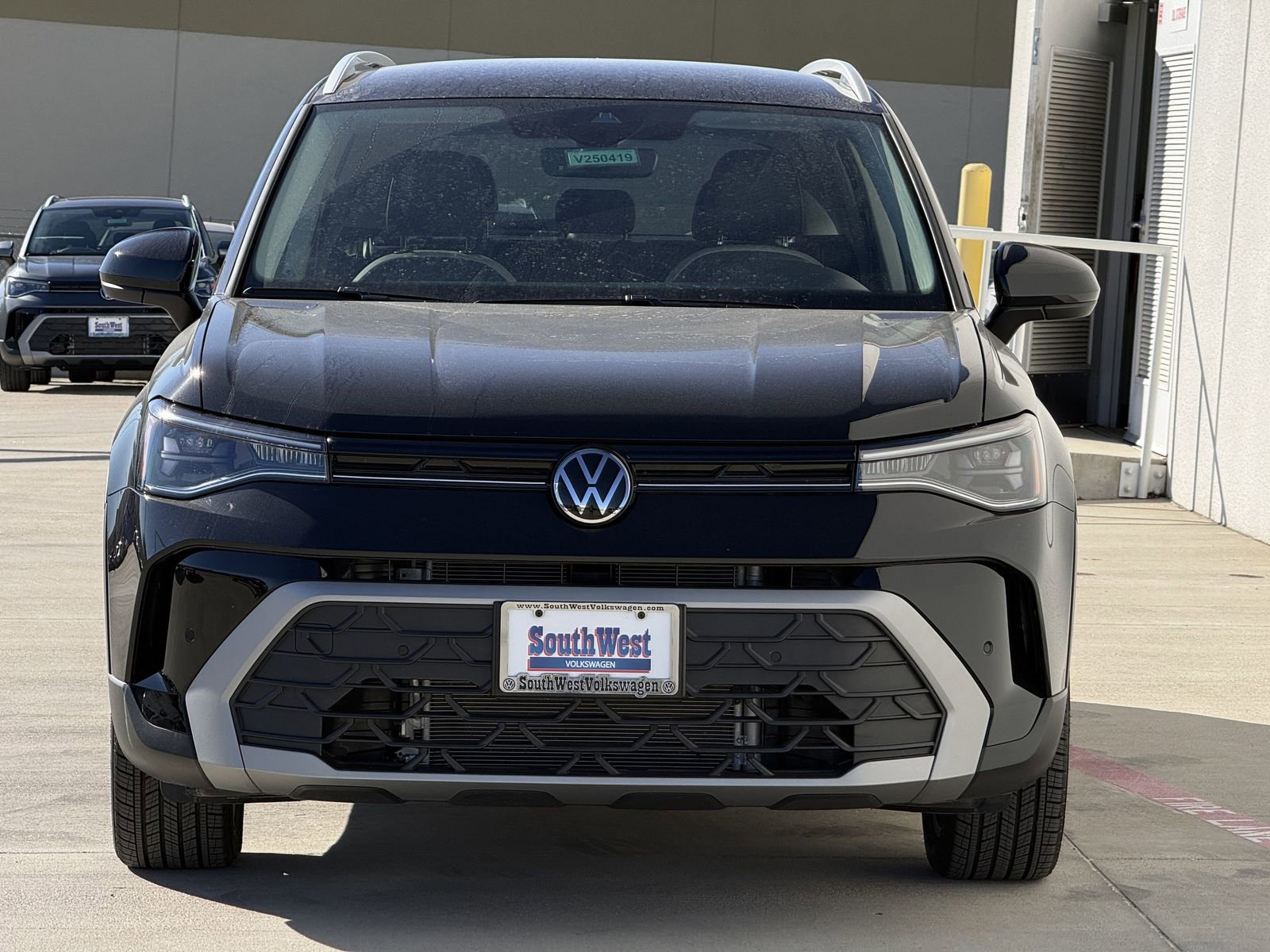 Used 2025 Volkswagen Taos SE image 8