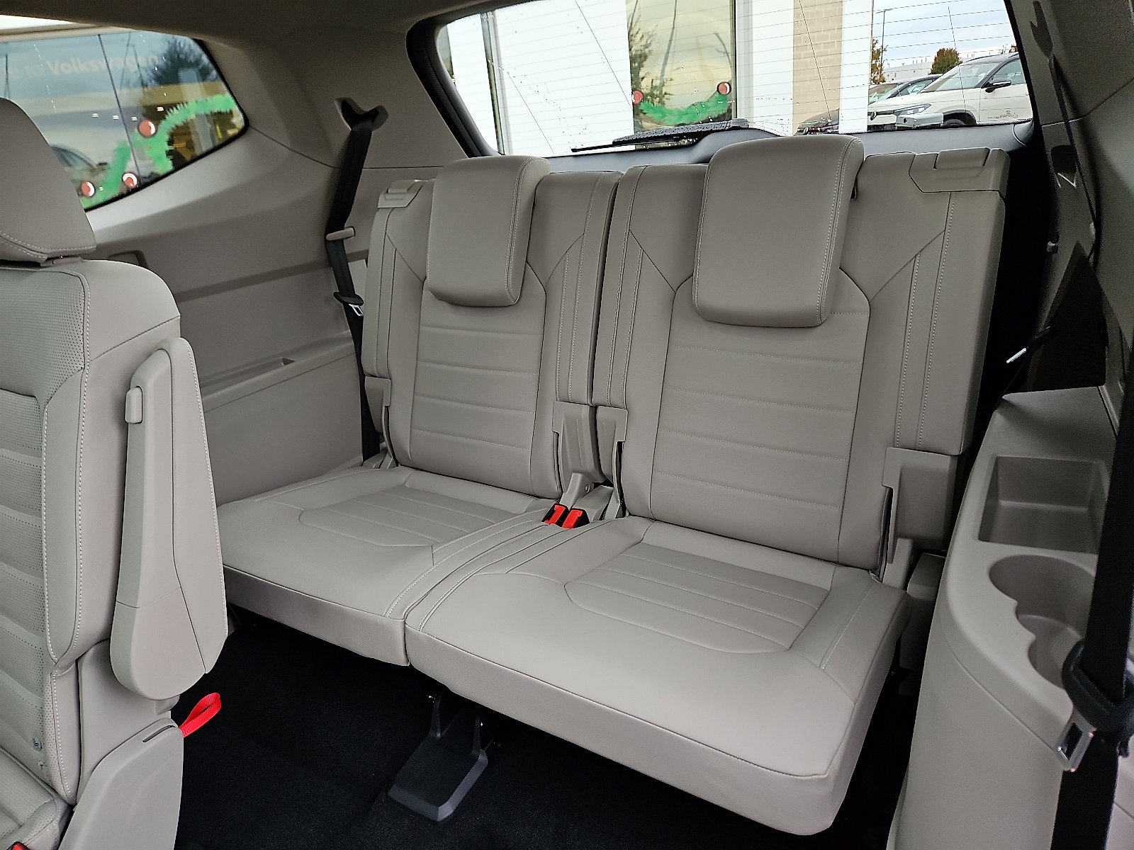 New 2026 Volkswagen Atlas SEL image 10