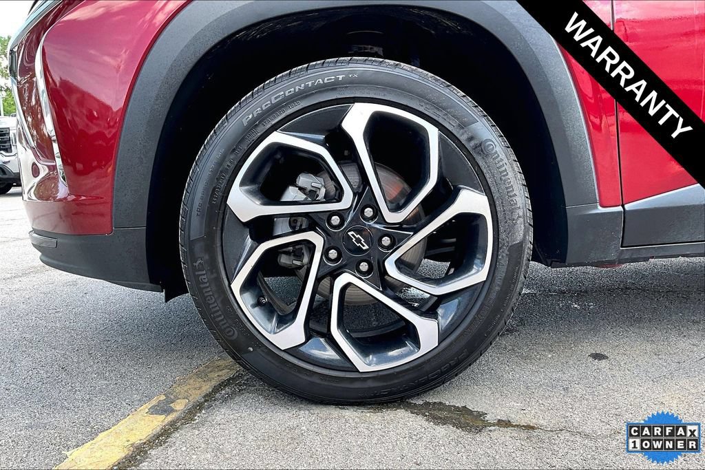 Used 2025 Chevrolet Trax RS w/ Driver Confidence Package FWD image 33