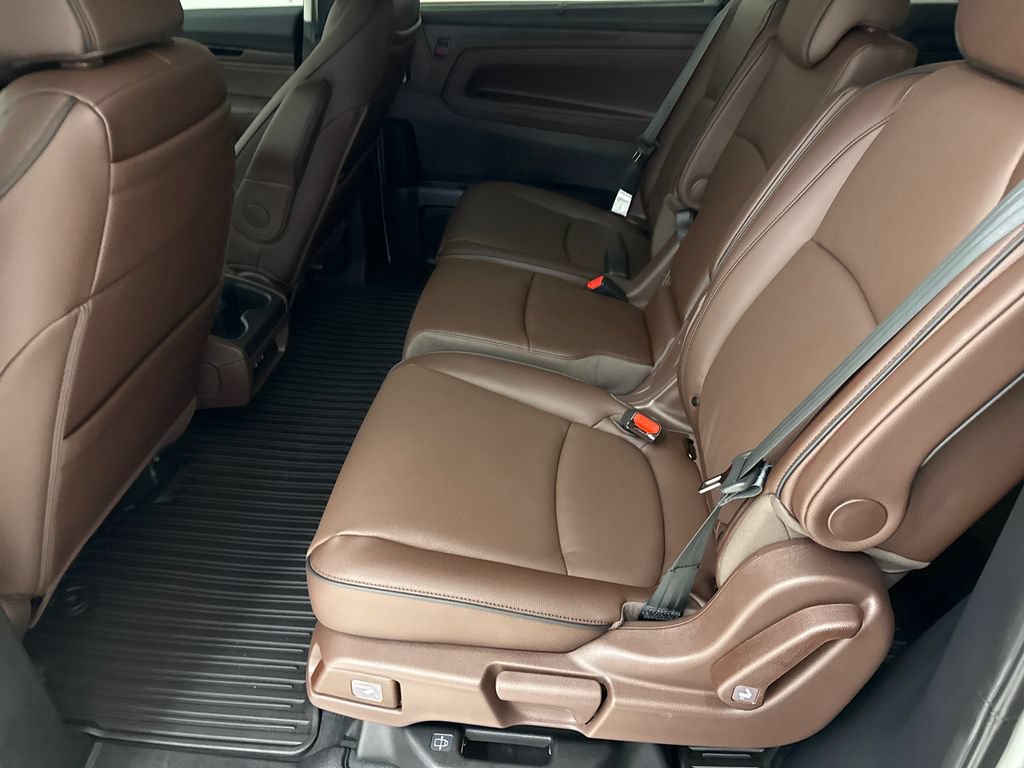 New 2026 Honda Odyssey Touring image 15