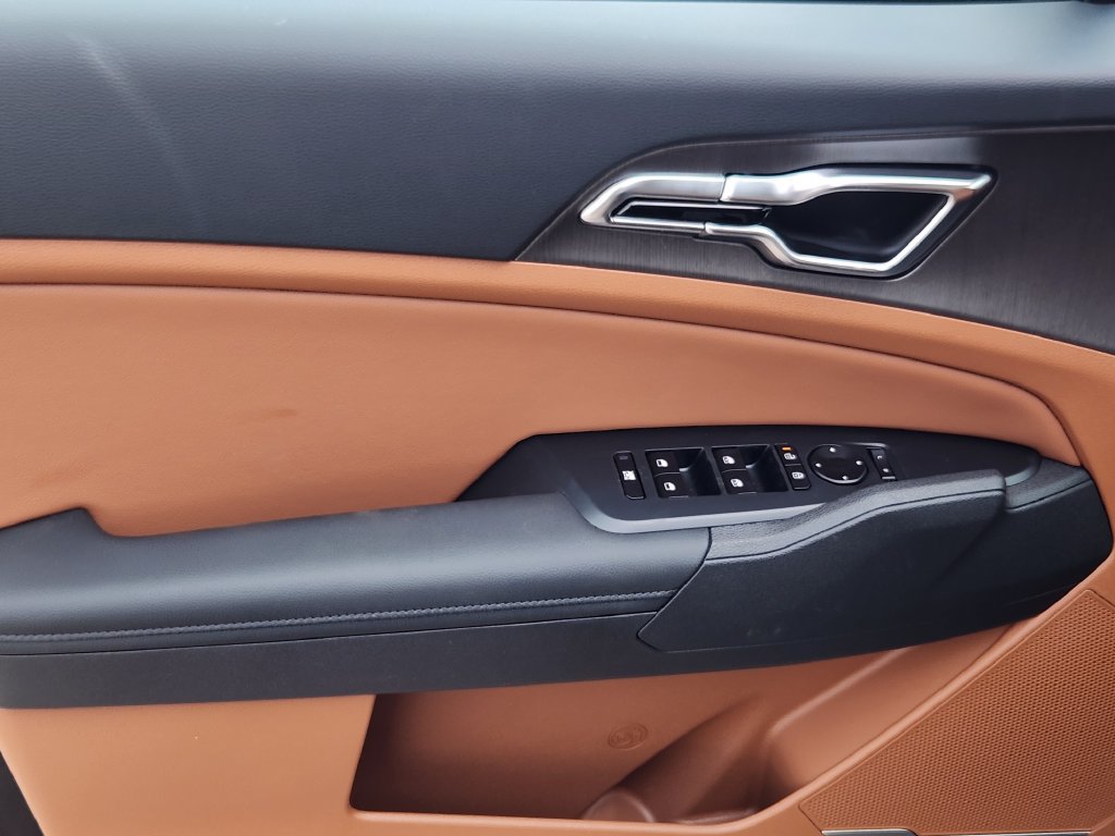 New 2027 Kia Sportage X-Line AWD/4WD image 8