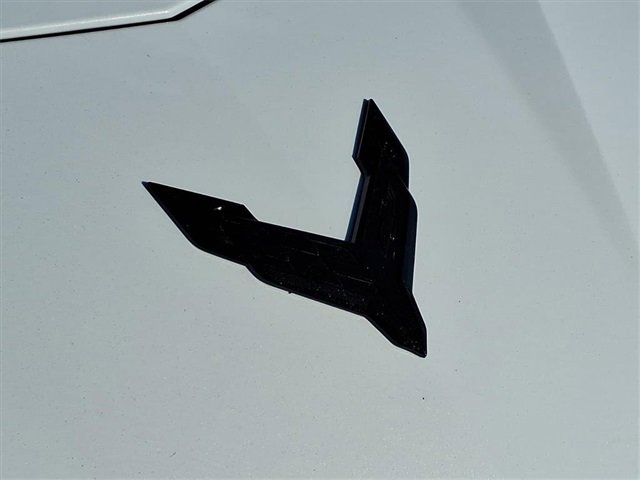 Used 2024 Chevrolet Corvette Stingray Premium Conv w/ Z51 Performance Package image 24