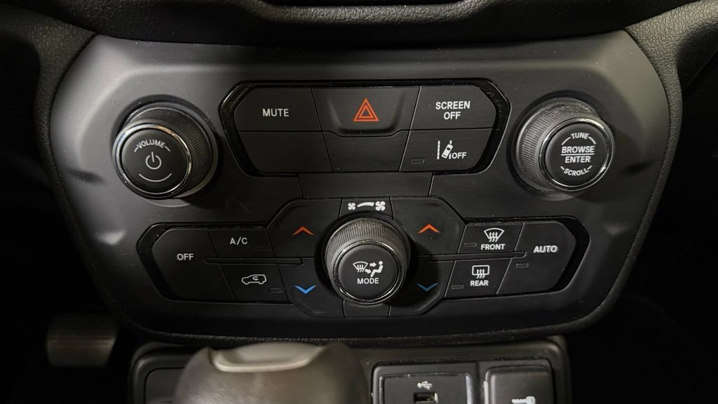 Used 2021 Jeep Renegade Sport AWD/4WD image 22