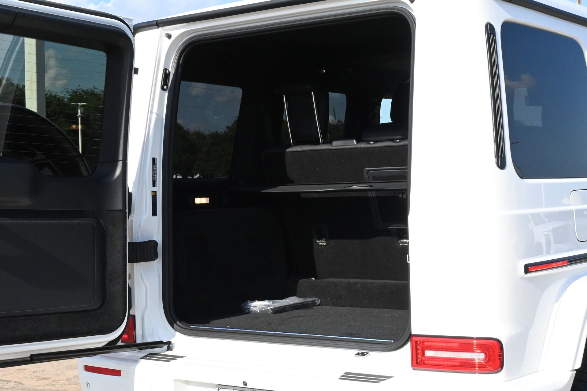 Used 2025 Mercedes-Benz G 550 image 20