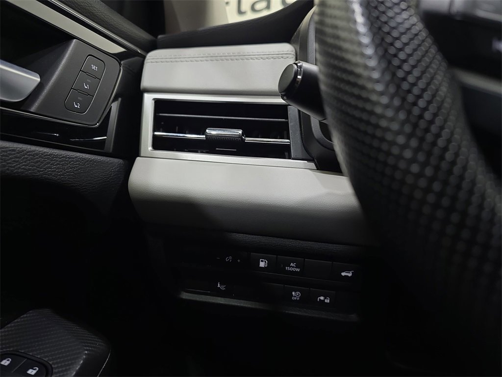 Used 2024 Mitsubishi Outlander SEL image 29