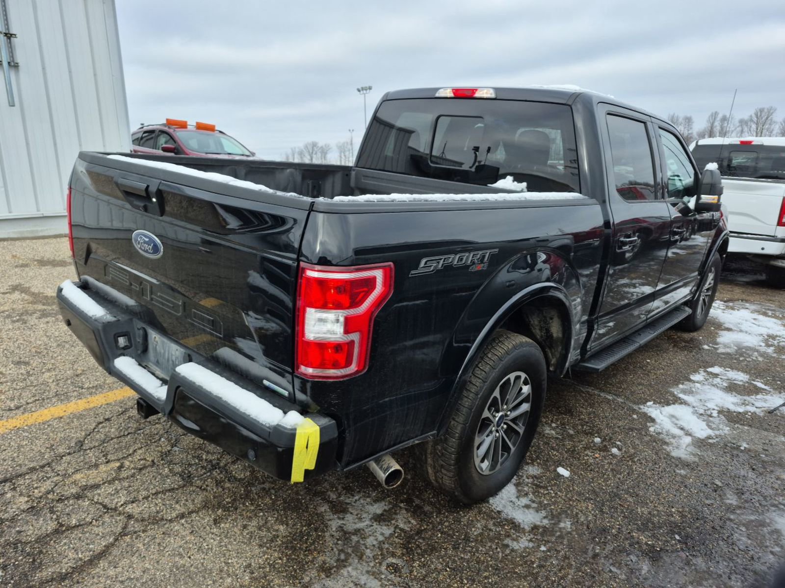 Used 2018 Ford F150 XLT w/ Equipment Group 302A Luxury image 3