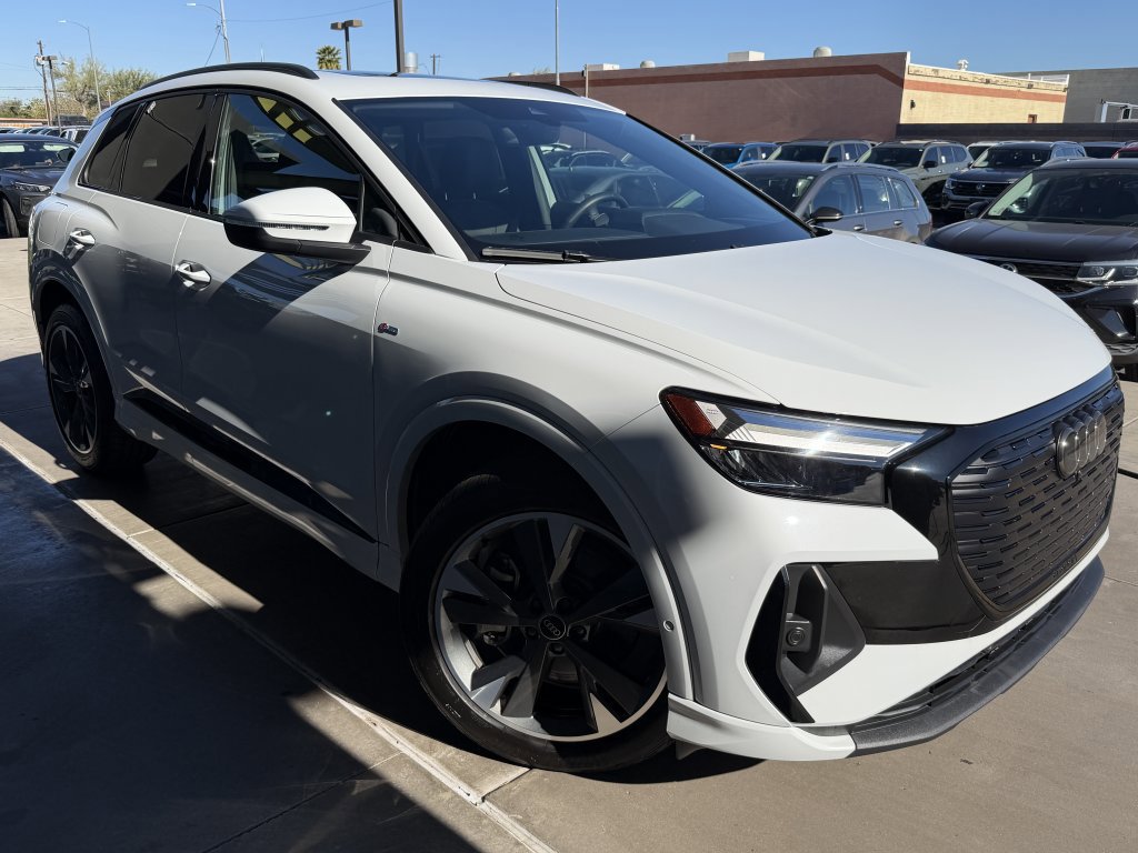 Used 2023 Audi Q4 e-tron Premium Plus w/ Premium Plus image 6