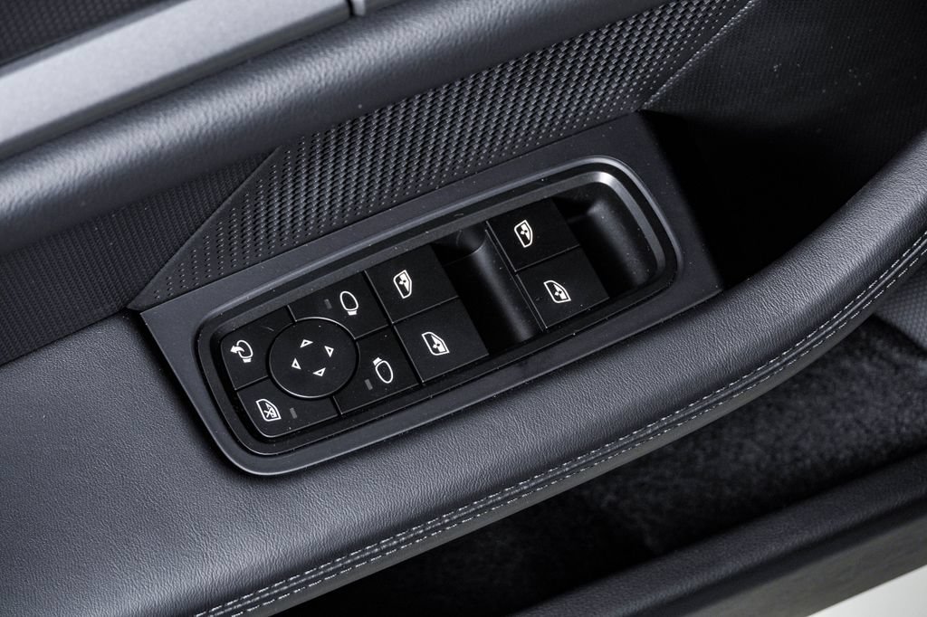 New 2026 Porsche Taycan AWD/4WD image 26