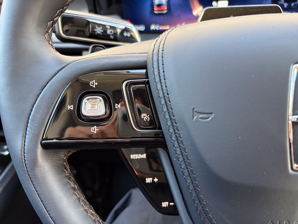 New 2027 Lincoln Aviator AWD image 45