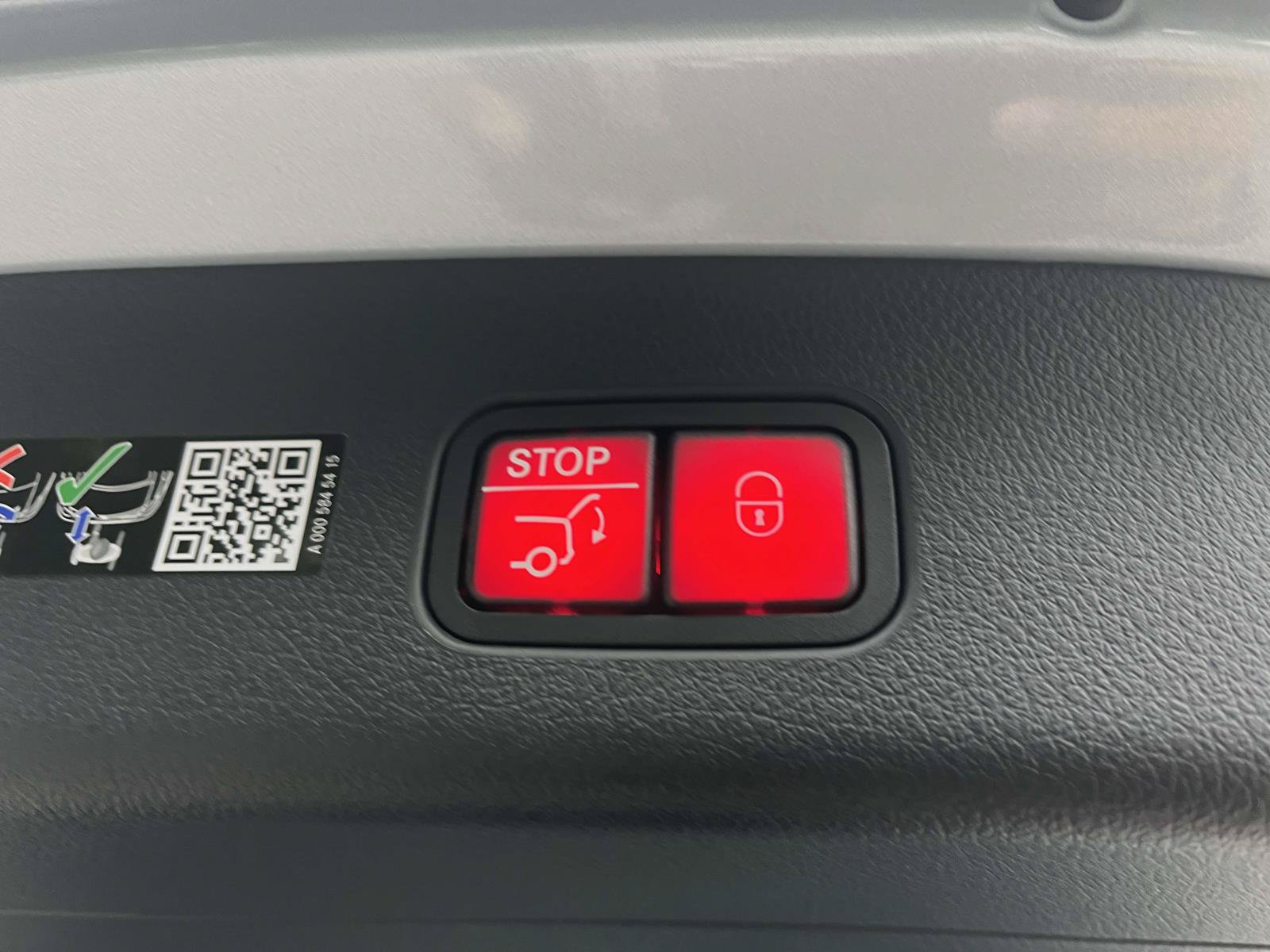 Certified 2026 Mercedes-Benz GLC 300 image 14