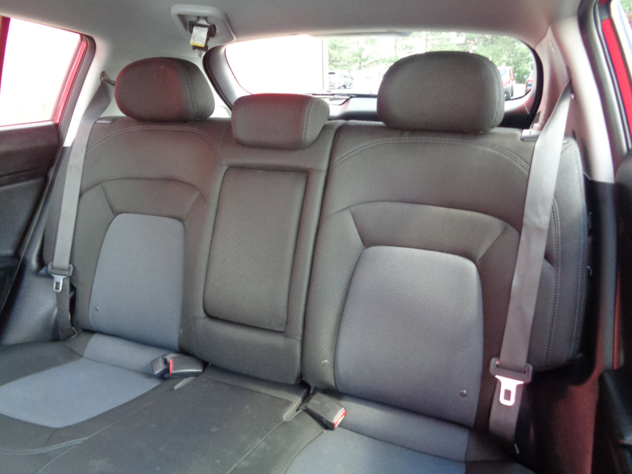 Used 2015 Kia Sportage LX image 8