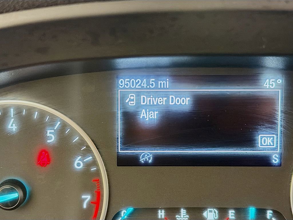 Used 2019 Ford EcoSport SE w/ SE Convenience Package image 32