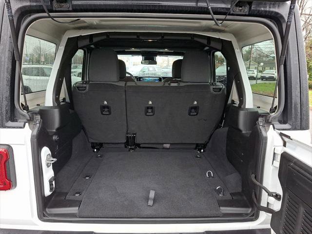 Certified 2025 Jeep Wrangler Unlimited Rubicon image 18