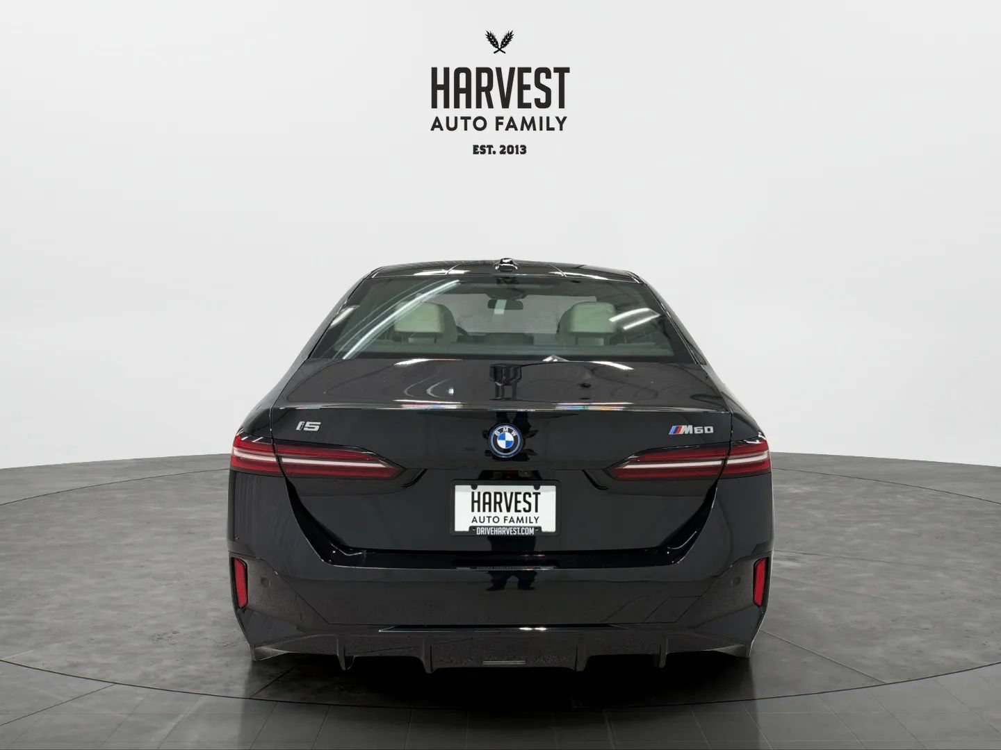 Used 2024 BMW i5 M60 w/ Premium Package AWD/4WD image 5