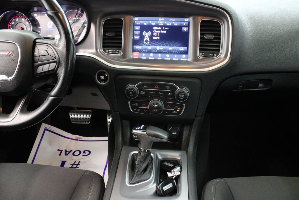 Used 2019 Dodge Charger Scat Pack RWD image 21