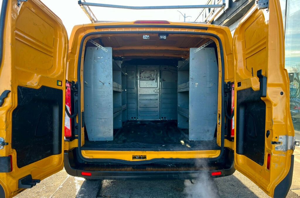 Used 2019 Ford Transit 250 130 Low Roof RWD image 8