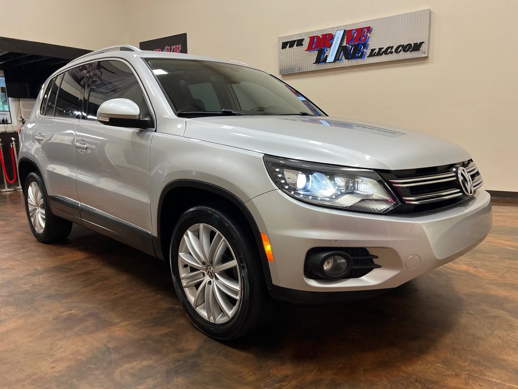 Used 2016 Volkswagen Tiguan SE image 3