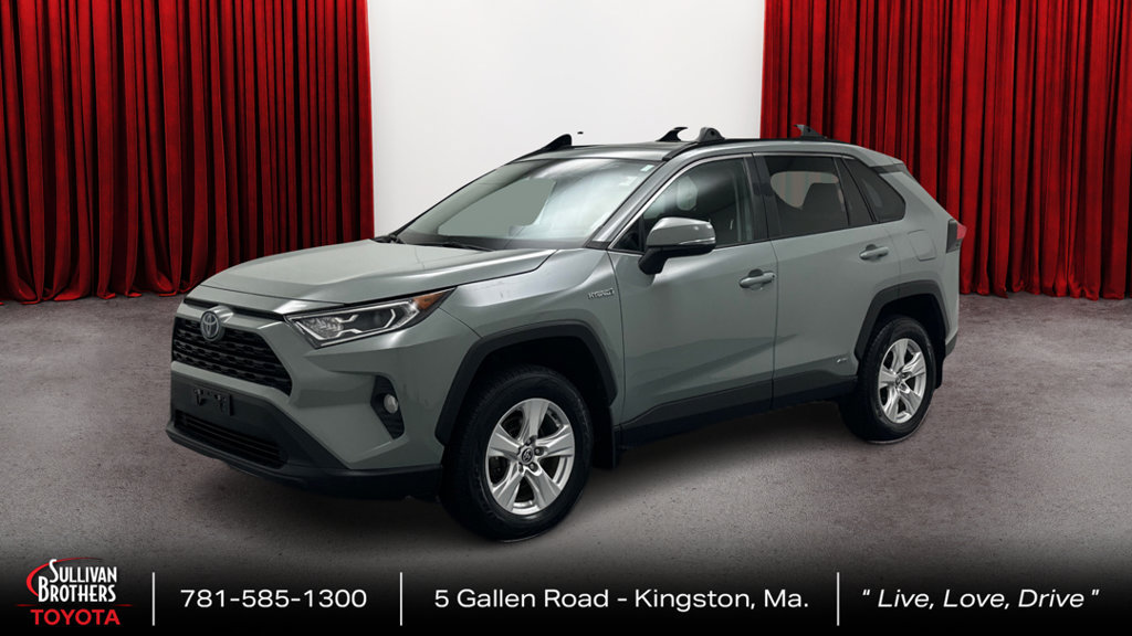 Used 2021 Toyota RAV4 XLE w/ Convenience Package AWD/4WD image 1