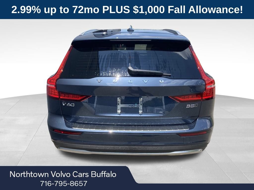 New 2026 Volvo V60 B5 Cross Country Ultra w/ Protection Package Premier image 4