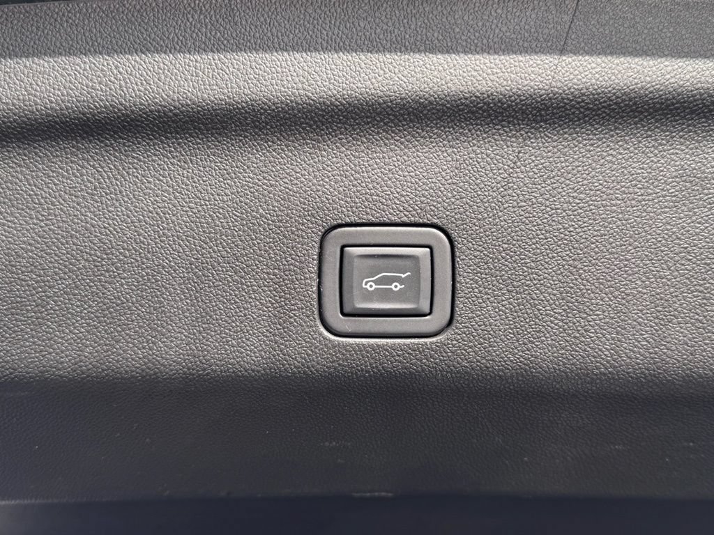 Used 2023 Chevrolet Tahoe LT RWD image 29