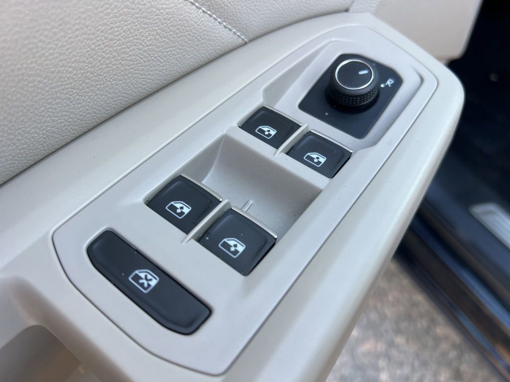 Used 2021 Volkswagen Atlas SE image 13