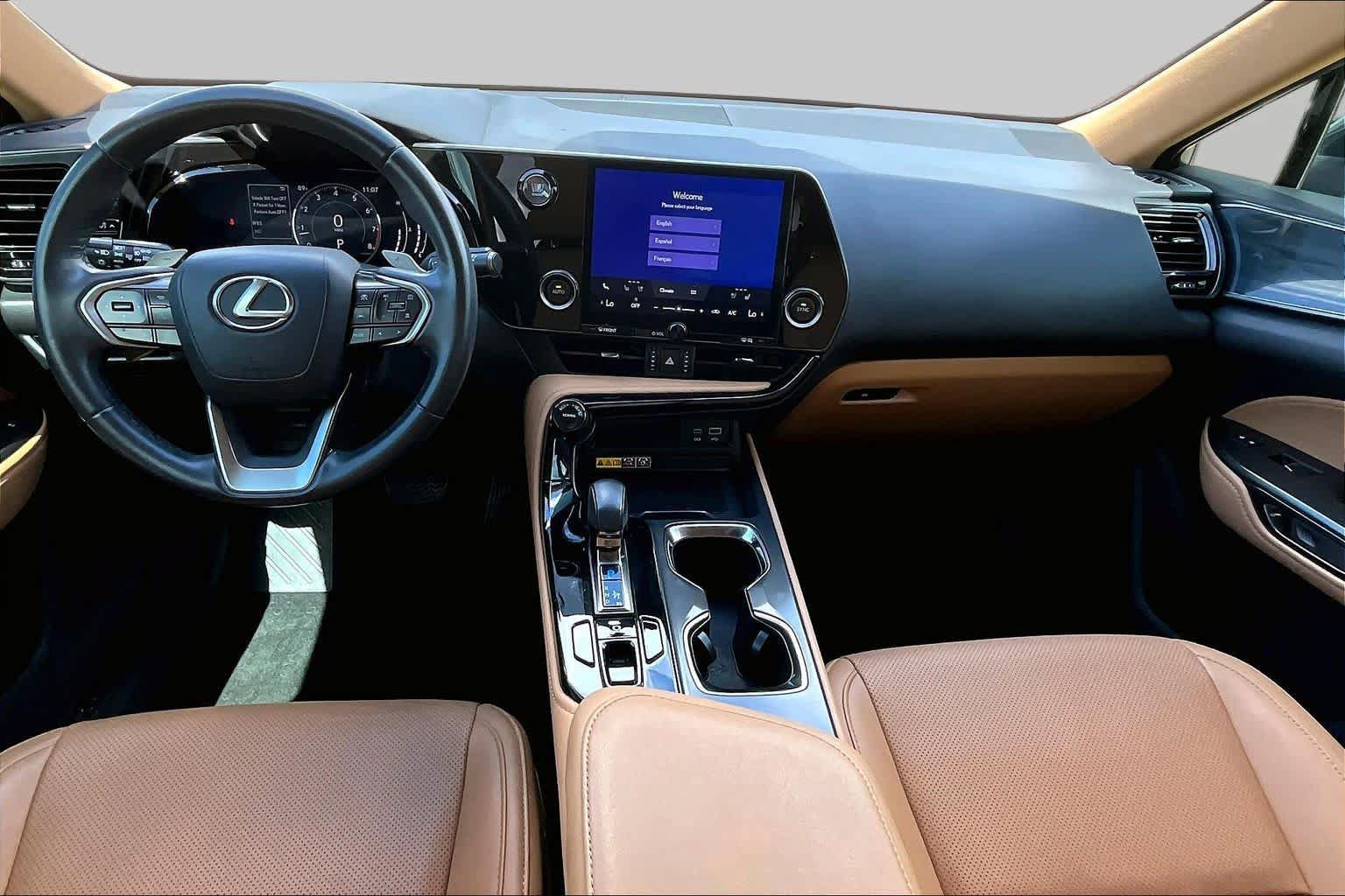 Used 2025 Lexus NX 250 FWD w/ Accessory Package (2T) image 16