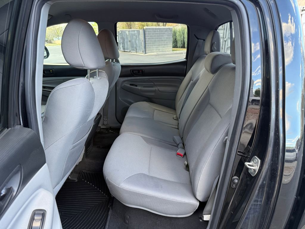 Used 2012 Toyota Tacoma 4x4 Double Cab w/ TRD Off-Road Pkg image 22
