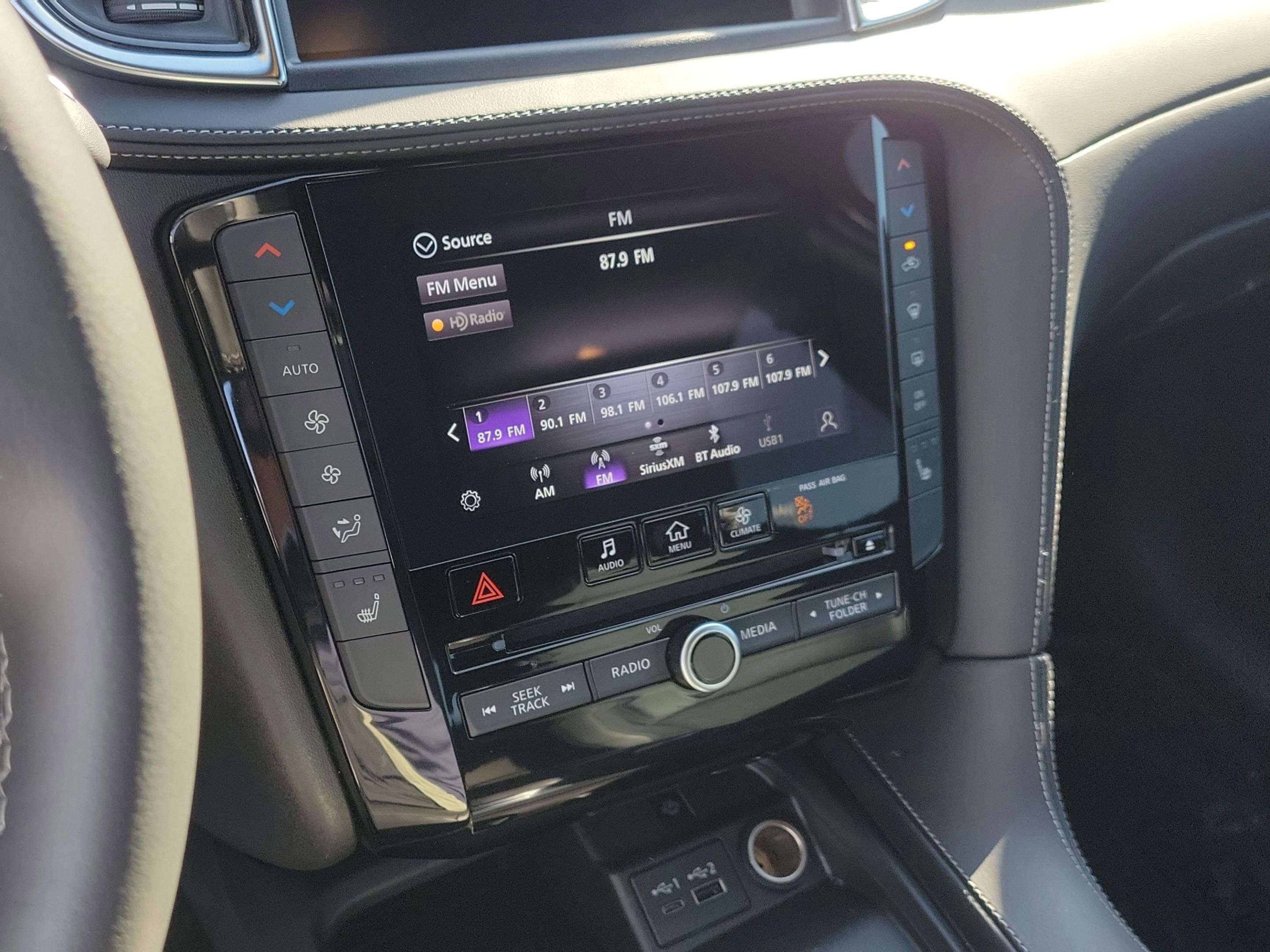 Certified 2025 INFINITI QX55 Luxe w/ Cargo Package image 19