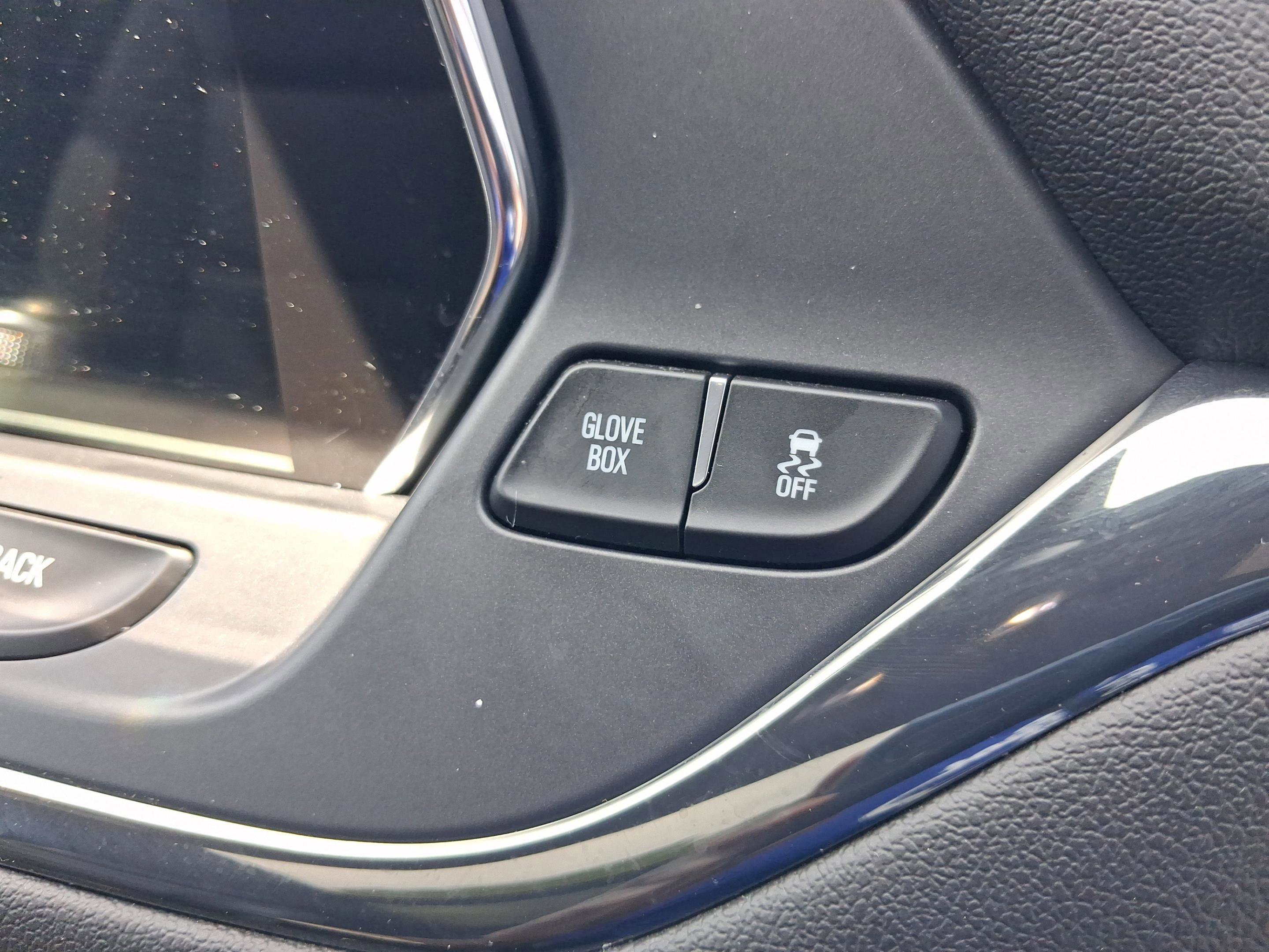 Used 2020 Chevrolet Blazer RS FWD image 38