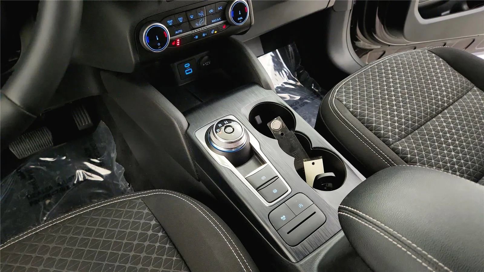 Used 2023 Ford Escape Active AWD/4WD image 33