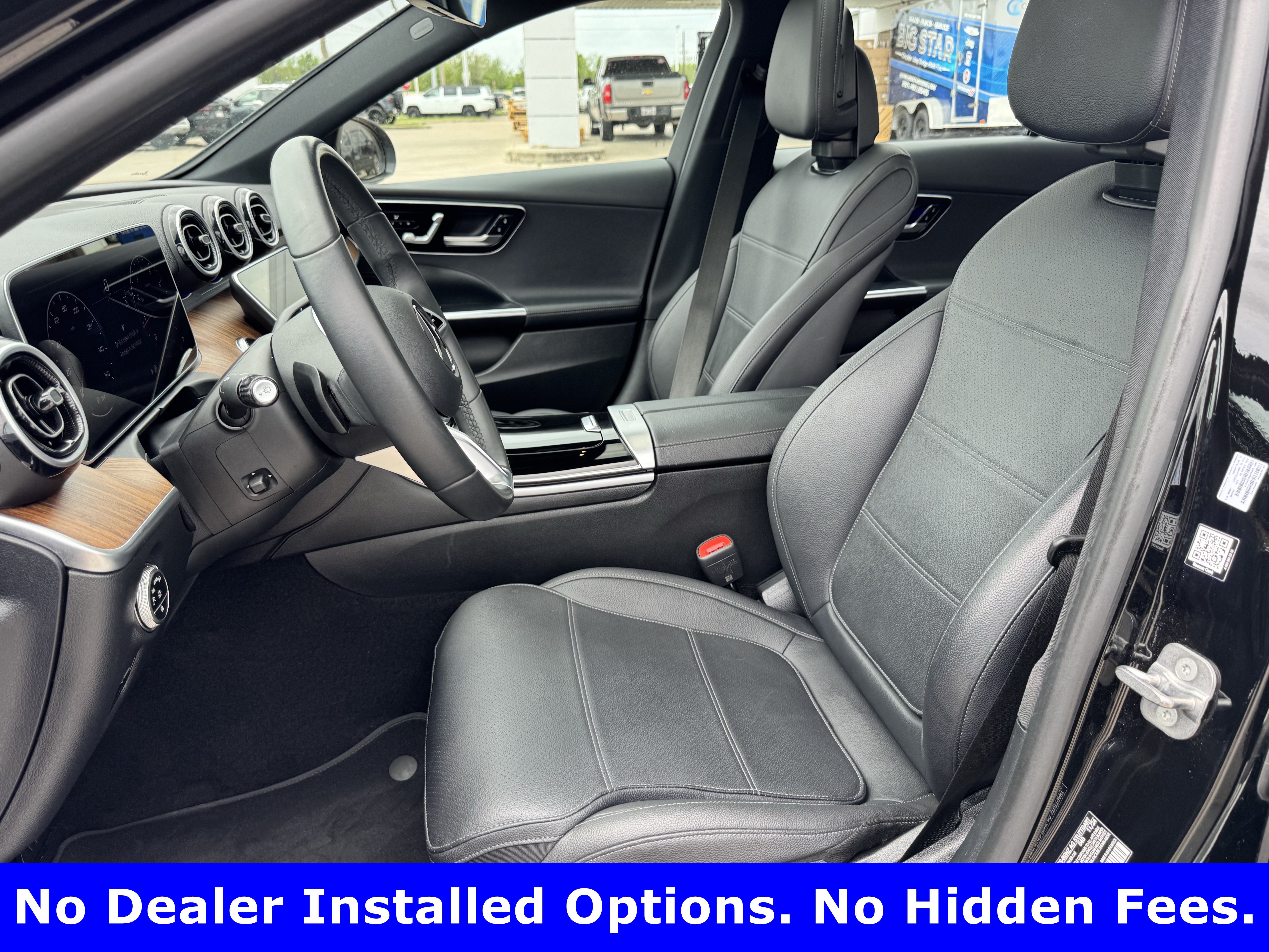 Used 2025 Mercedes-Benz C 300 4MATIC Sedan image 29