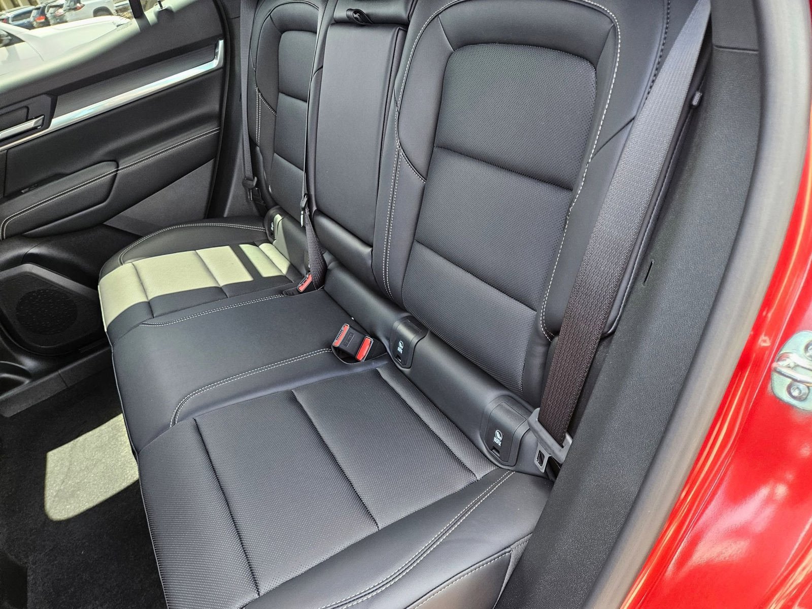 New 2026 GMC Terrain Elevation FWD image 27