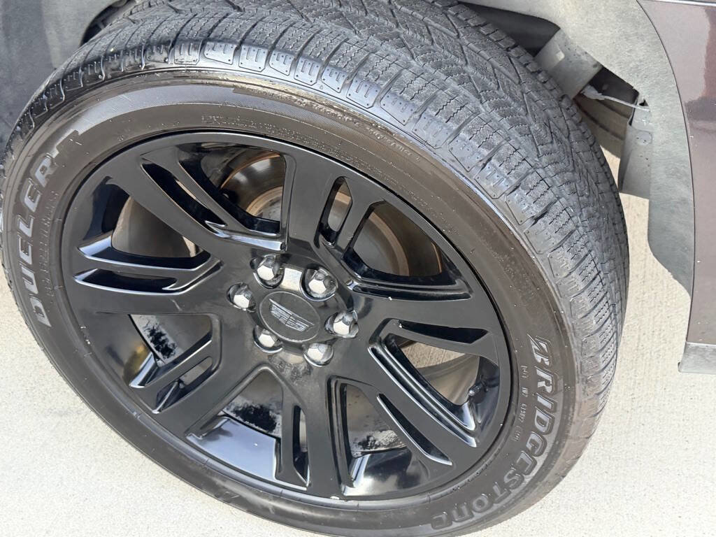 Used 2017 Cadillac Escalade Luxury RWD image 32