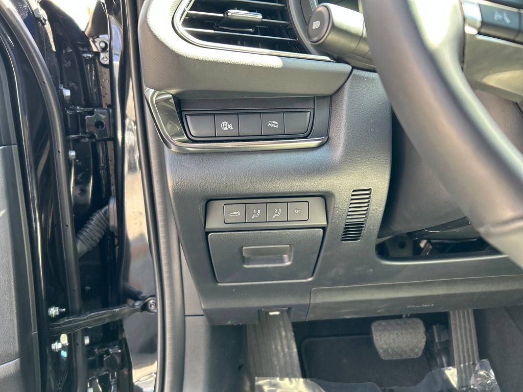 Used 2025 MAZDA CX-30 2.5 Turbo w/ Premium Package image 25