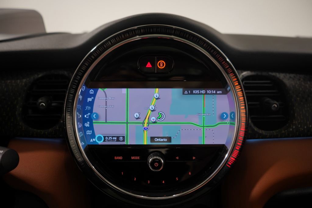 Used 2023 MINI Cooper SE image 9