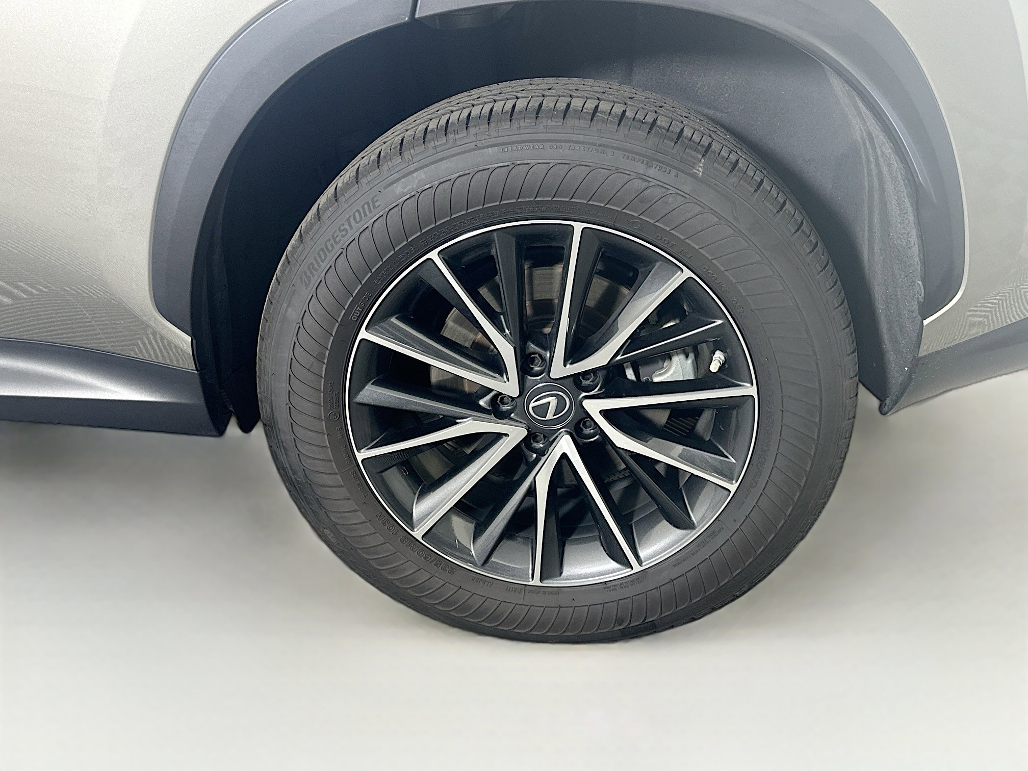 Used 2023 Lexus NX 350 AWD image 11