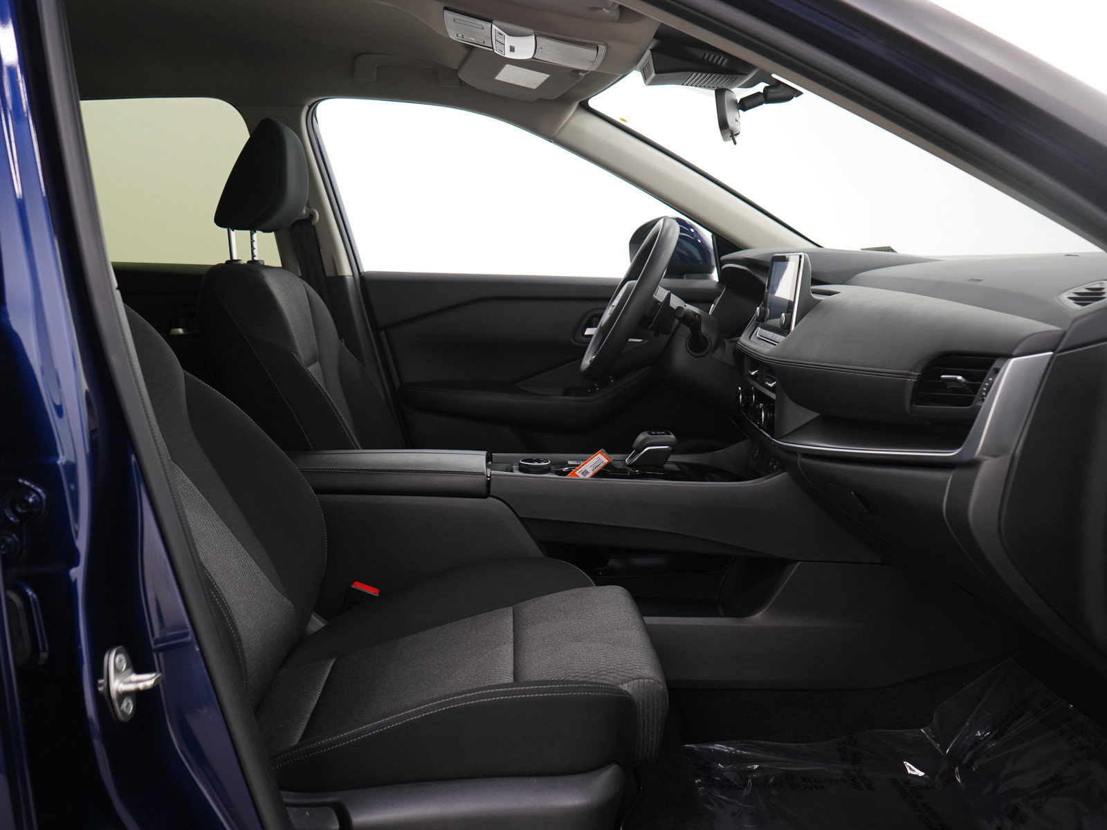 Used 2024 Nissan Rogue SV AWD/4WD image 14