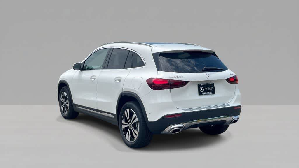 Used 2026 Mercedes-Benz GLA 250 4MATIC image 5