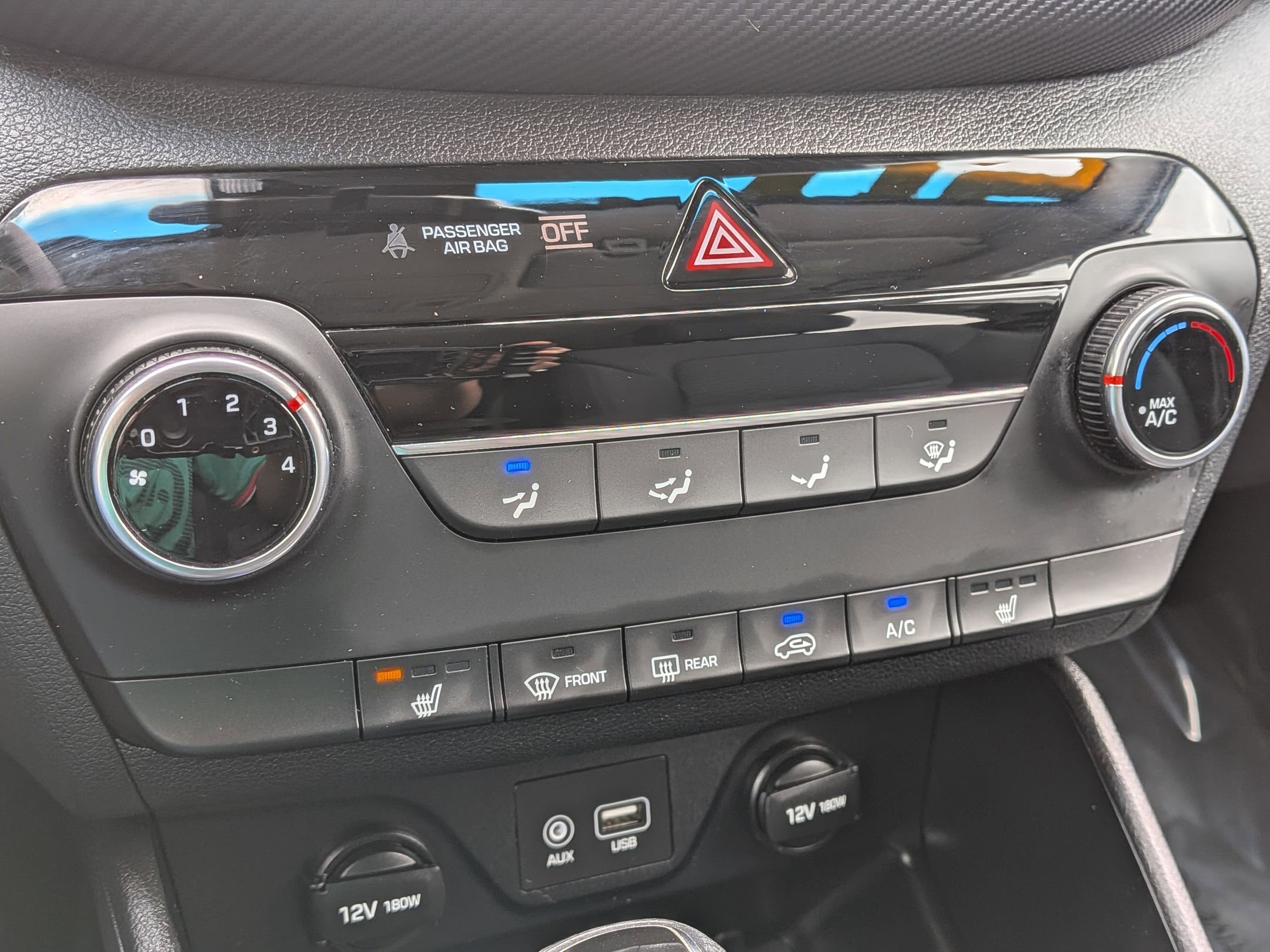 Used 2020 Hyundai Tucson Value w/ Cargo Package AWD/4WD image 21