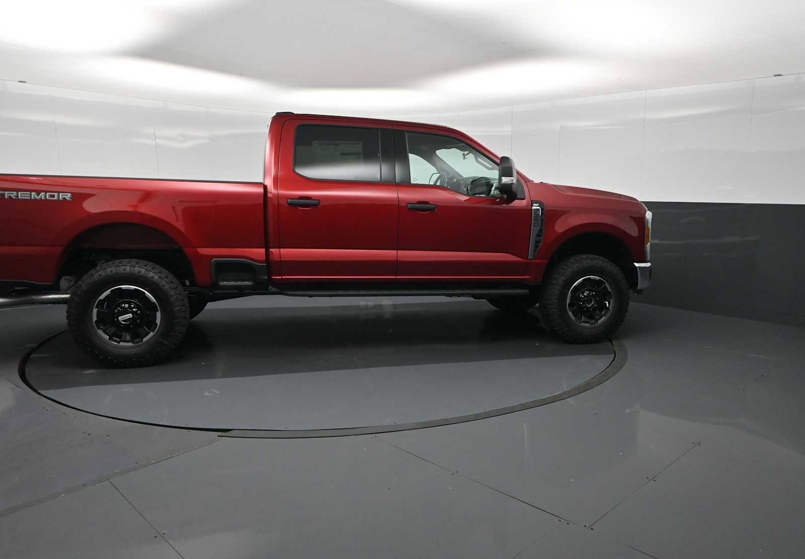 New 2026 Ford F350 XLT AWD/4WD image 9
